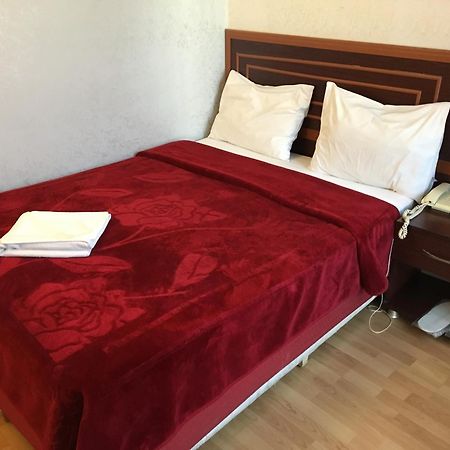 Red White Hotel อิสตันบูล ภายนอก รูปภาพ