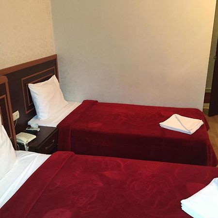 Red White Hotel อิสตันบูล ภายนอก รูปภาพ