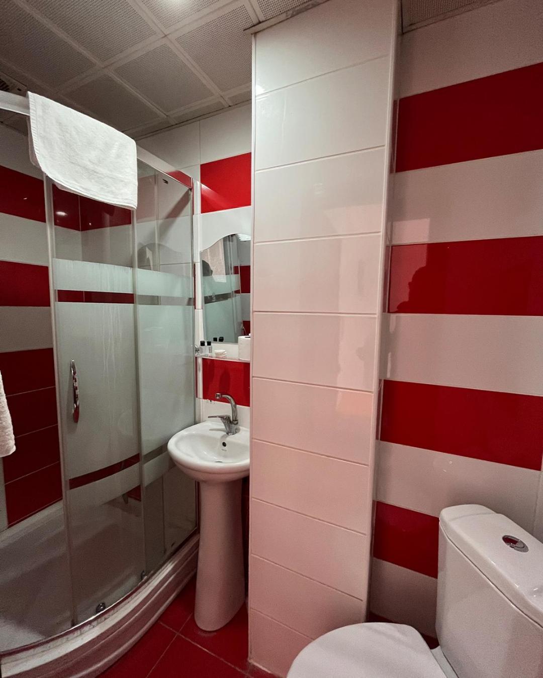 Red White Hotel อิสตันบูล ภายนอก รูปภาพ