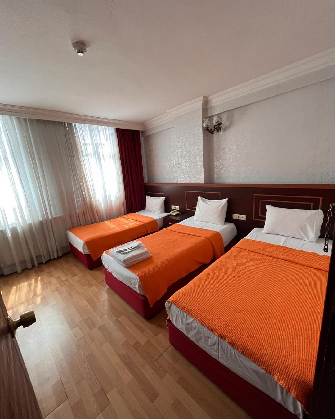 Red White Hotel อิสตันบูล ภายนอก รูปภาพ
