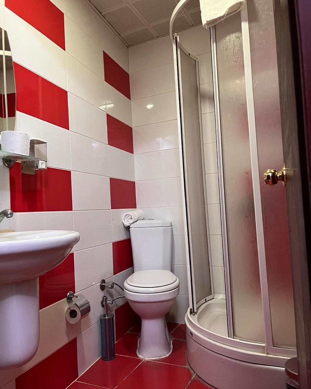 Red White Hotel อิสตันบูล ภายนอก รูปภาพ